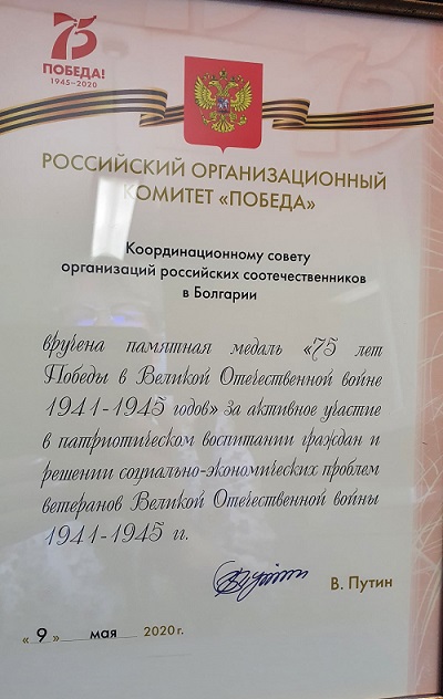 751.jpg